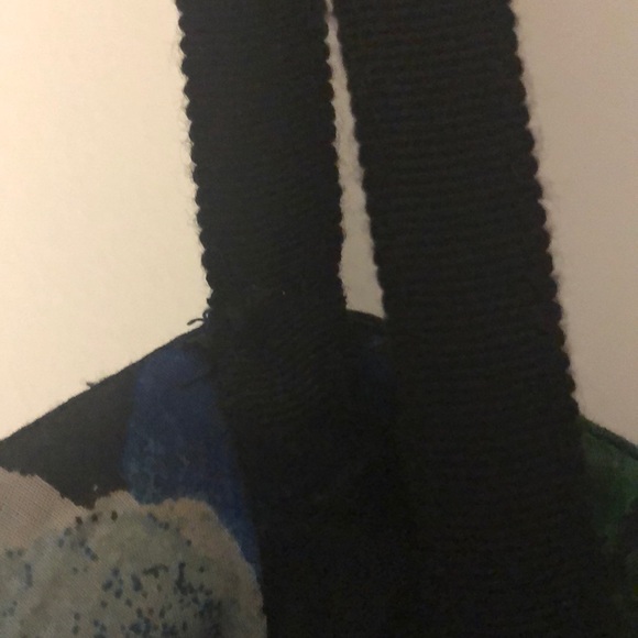 BB Dakota floral dress. - Picture 5 of 6